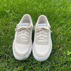 Kizik Lima Beige Hands-Free Slip On Sneakers Canvas Comfort Neutral | M 7 W 8.5